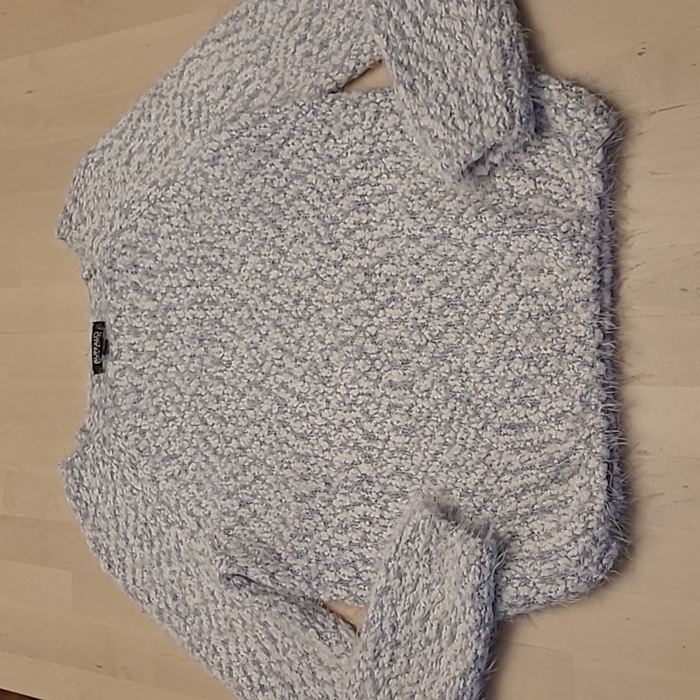 NWOT BUFFALO by David Britton Fuzzy Chenile Feel Pull Over Knit Sweater